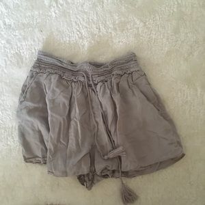 Aritzia shorts